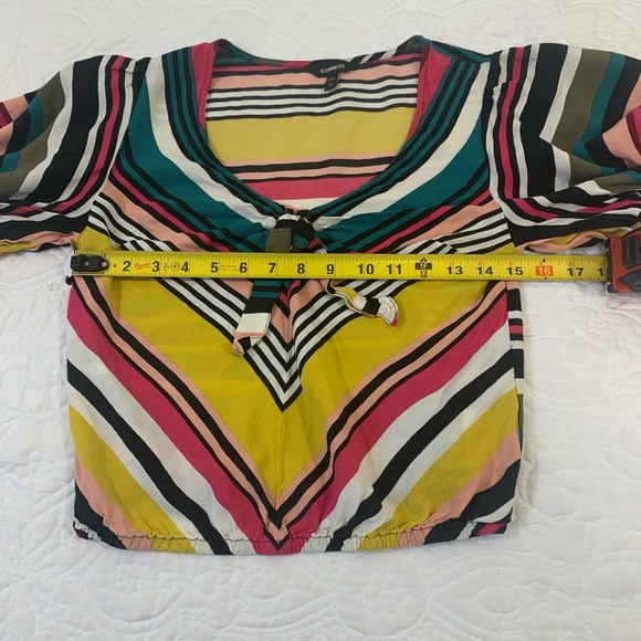 Express Colorful Striped Tie V Neckline Short Balloon Sleeve Top Size S/P. - Picture 2 of 7